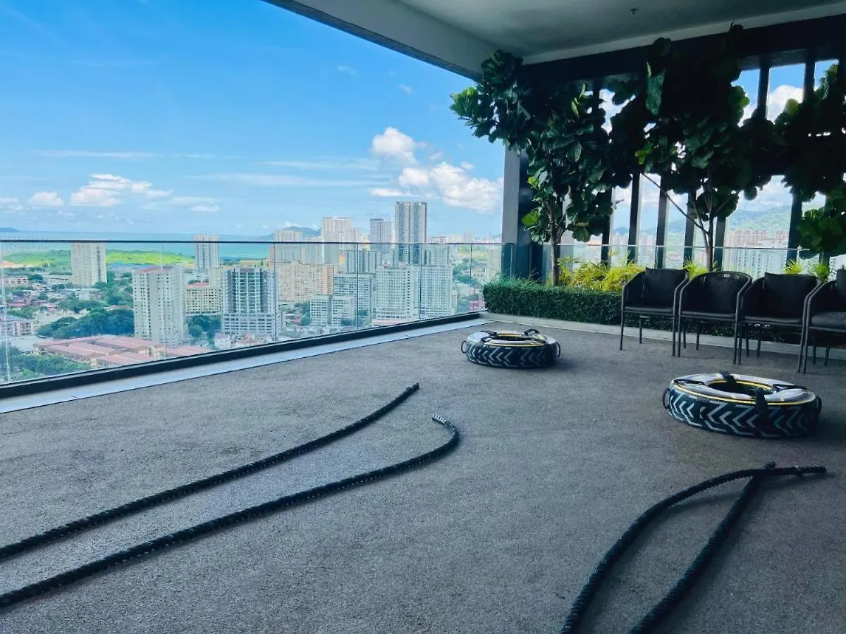 Beacon Executive Suites - George Town Apartment